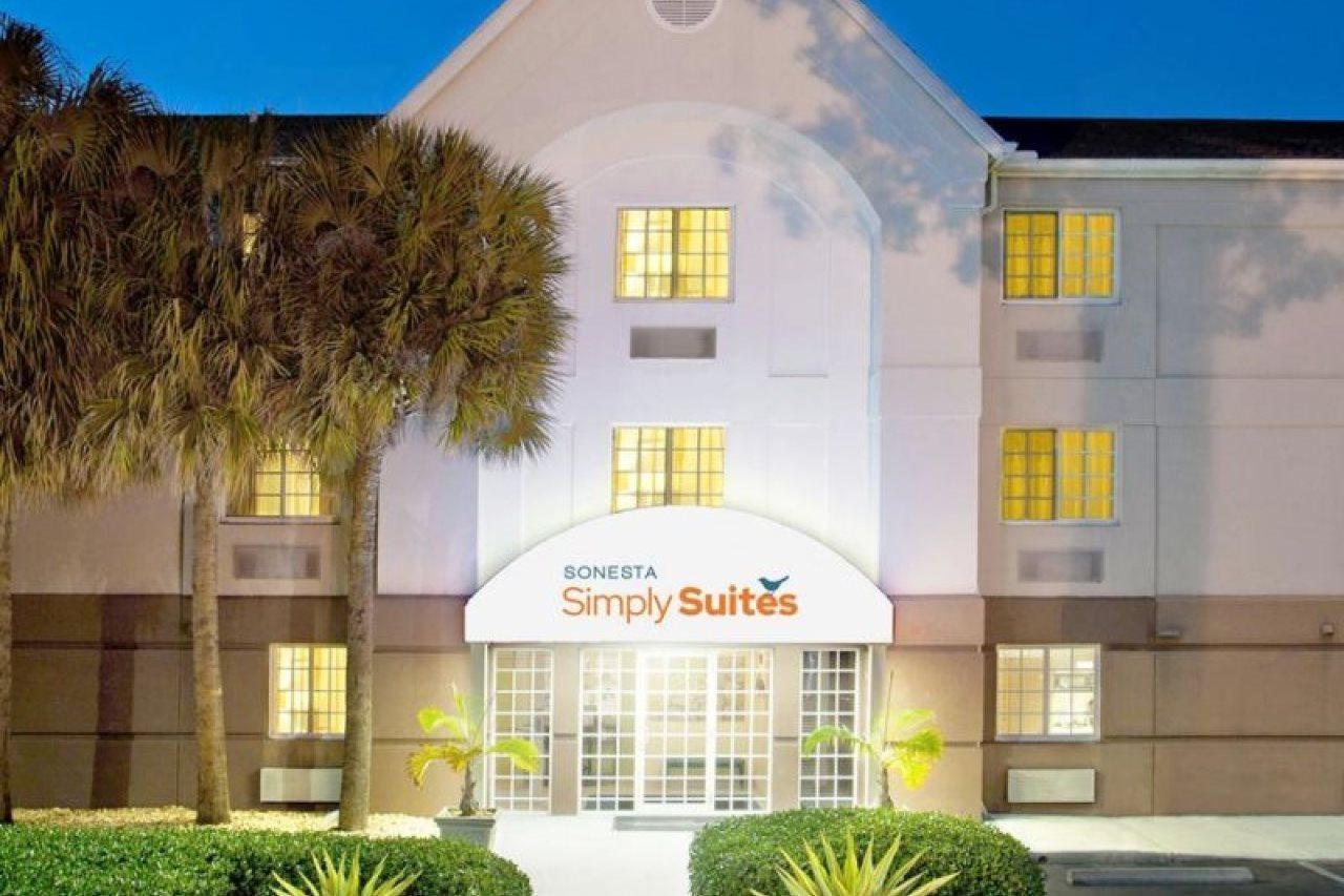 Sonesta Simply Suites Miami Airport Doral Exterior foto