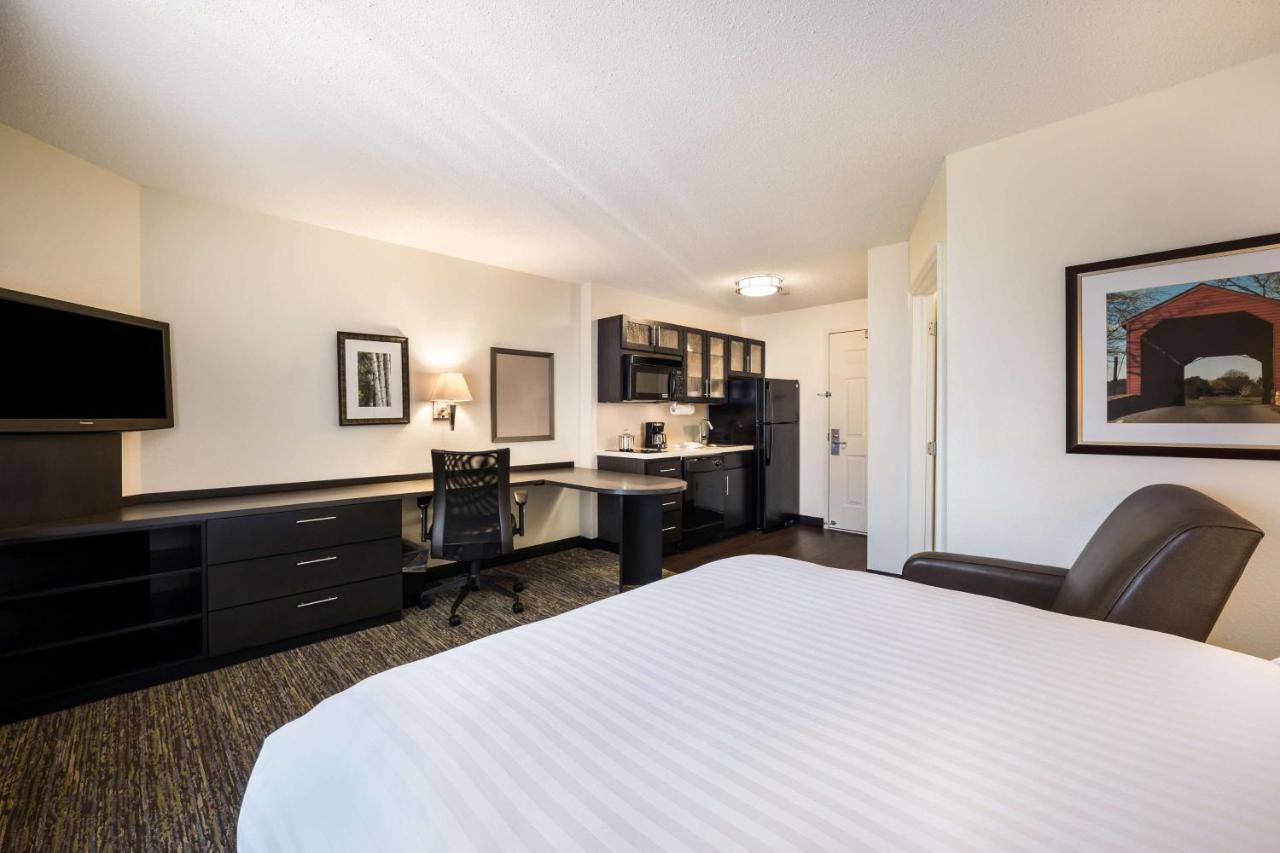 Sonesta Simply Suites Miami Airport Doral Exterior foto
