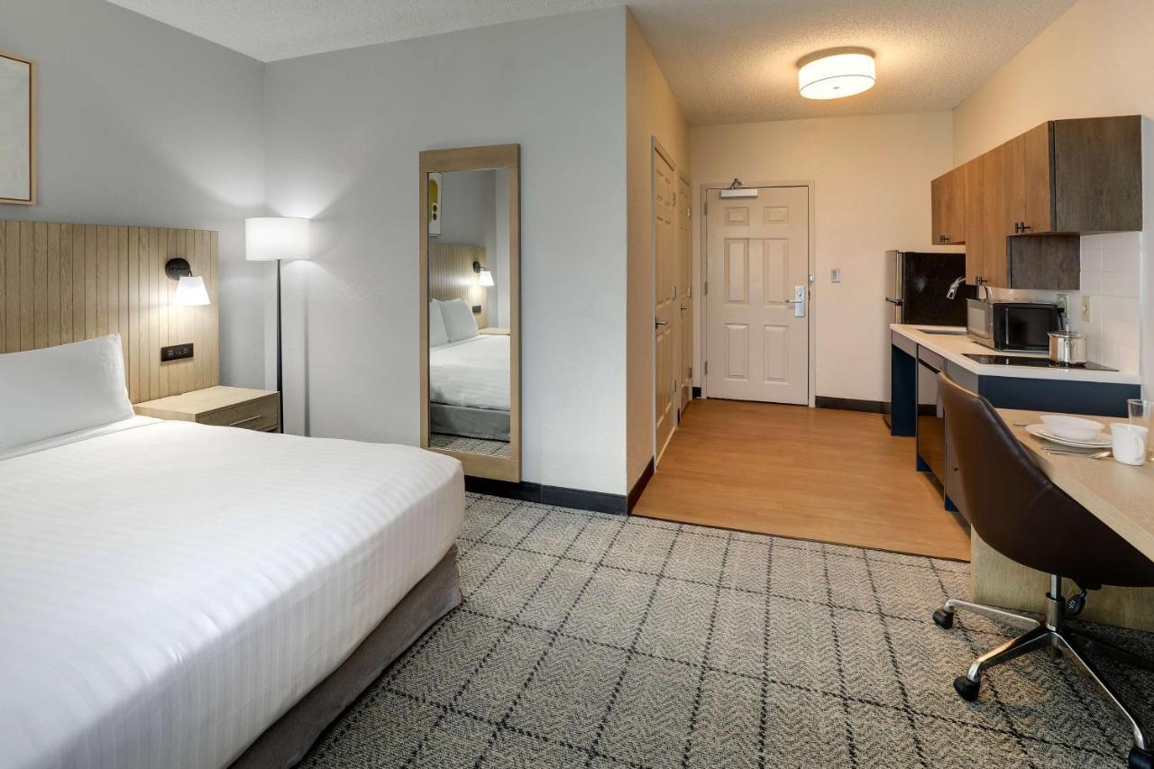 Sonesta Simply Suites Miami Airport Doral Exterior foto