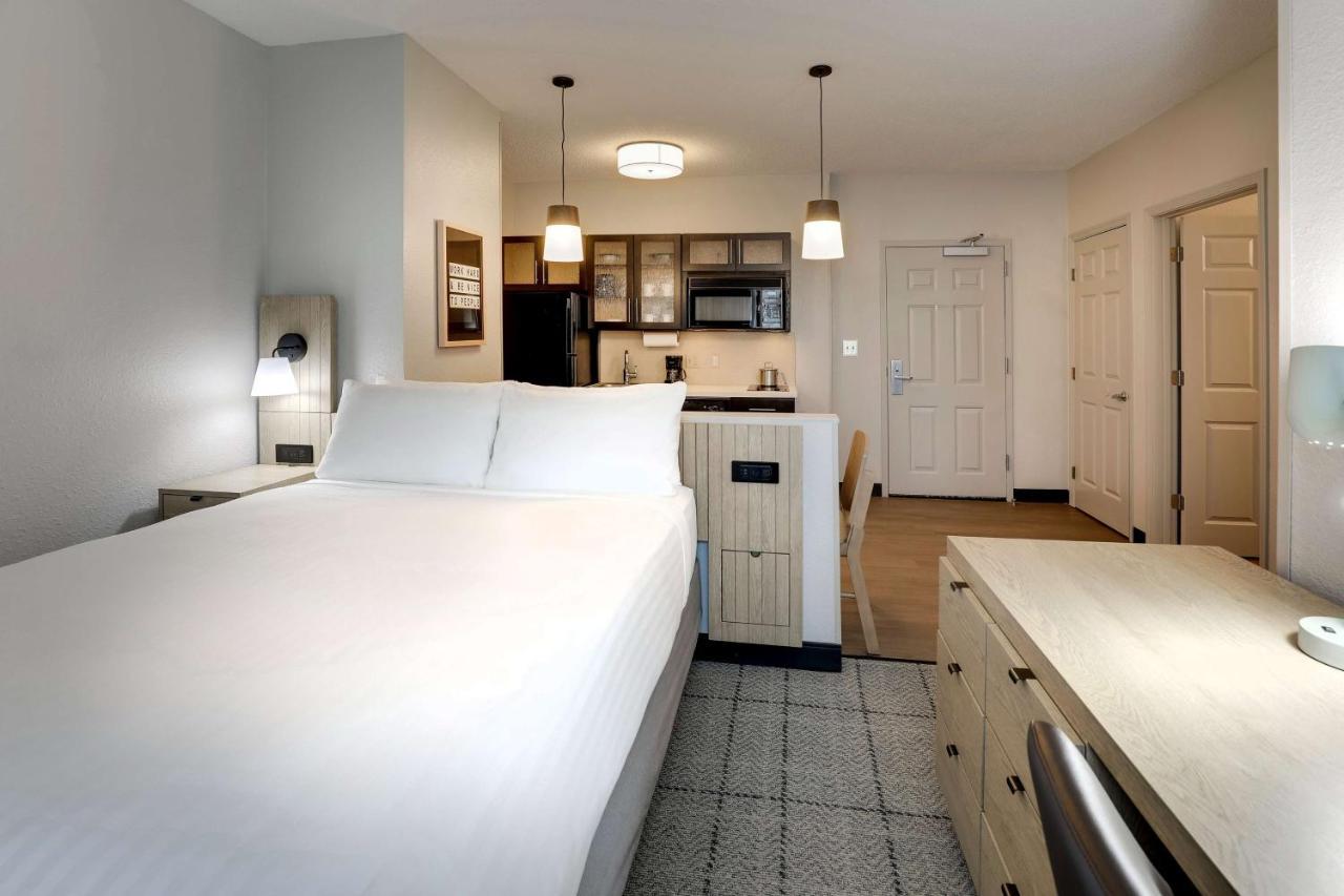 Sonesta Simply Suites Miami Airport Doral Exterior foto