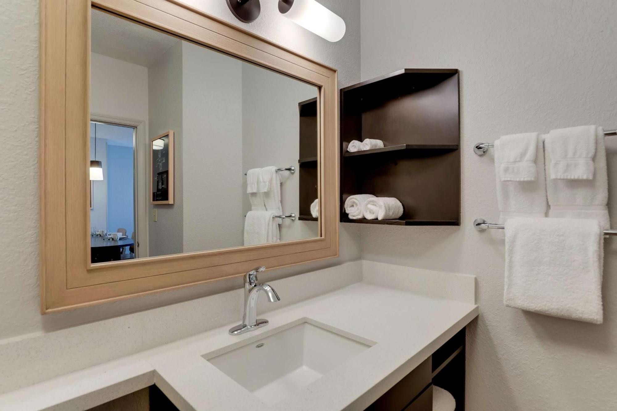 Sonesta Simply Suites Miami Airport Doral Exterior foto